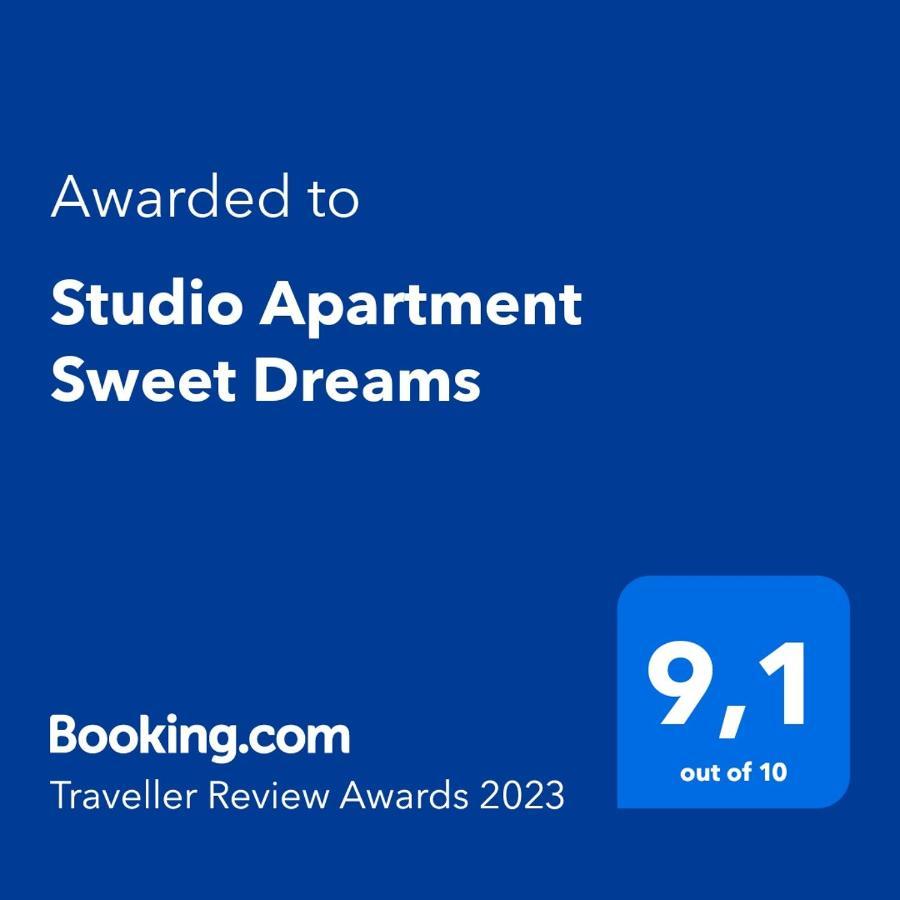 Studio Apartment Sweet Dreams Rovinj Exterior photo